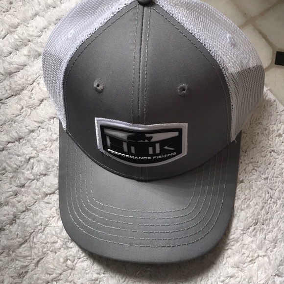 huk fitted hats